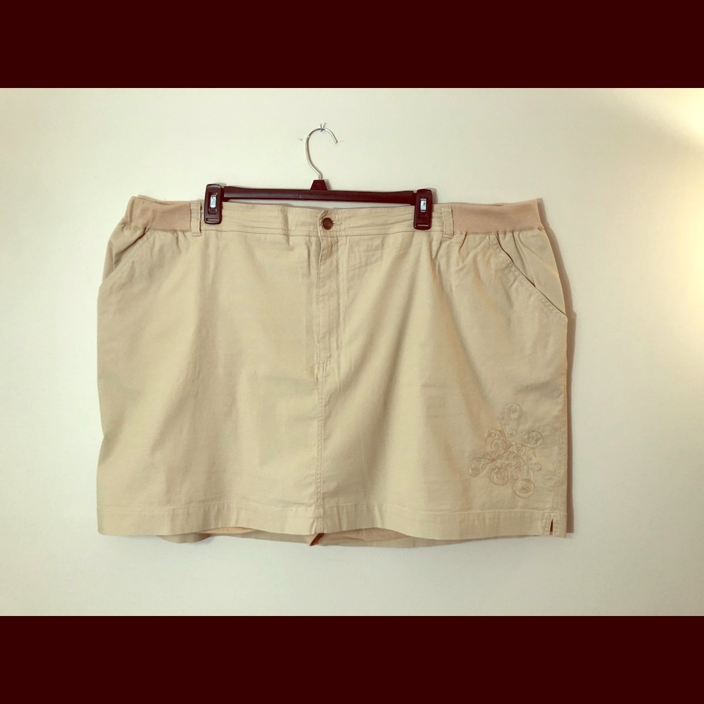 Women’s skort